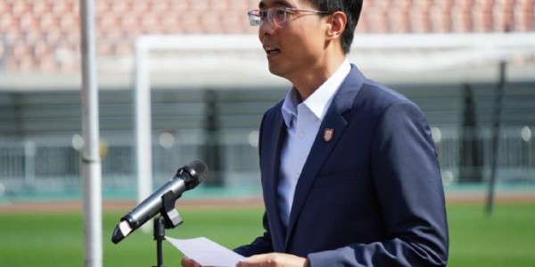 hth sports-开启队史首个中超赛季，重庆铜梁龙今日上午举行出征仪式