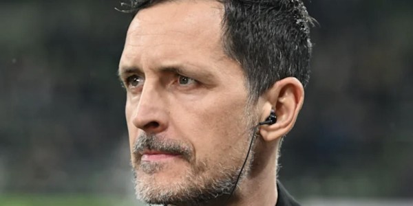 克勒舍：托普穆勒下一场是否还会出现在教练席？我们正在讨论