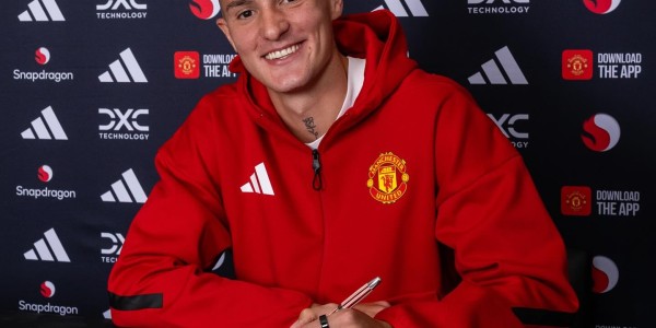 华体会APP-卡拉格：舍什科比霍伊伦更出色，但曼联的压力很多年轻人都遭不住