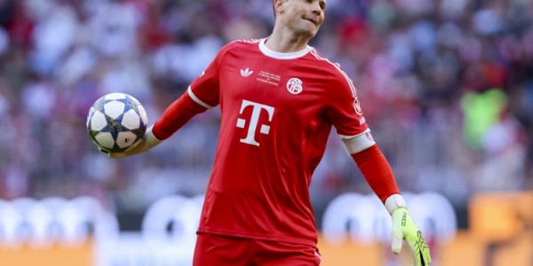 诺伊尔:不考虑重返德国队 我想着尽可能表现出色帮助拜仁取得成功